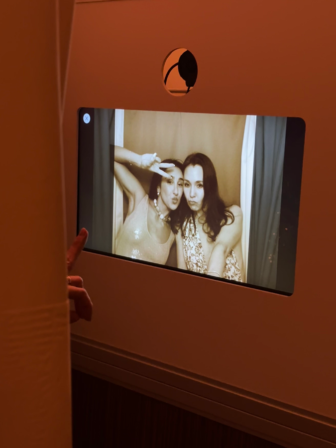 vintage enclosed photo booth bts