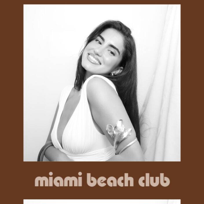 branded influencer photo booth picture