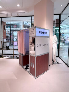 5 7studio enclosedbooth 06 Luxury Wedding Photo Booth & Brand Activation Experiences | Miami